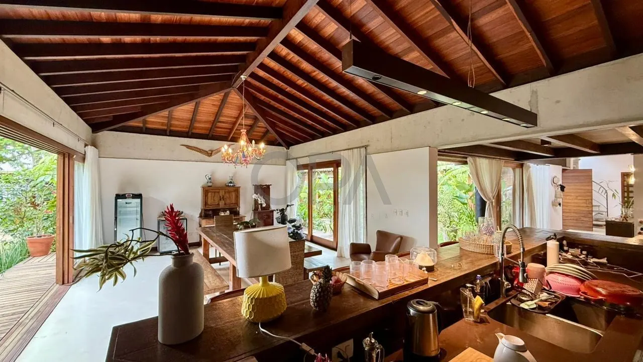 Casa Pé na Areia no Saco da Capela – Exclusividade e Conforto em Ilhabela/SP — foto 1
