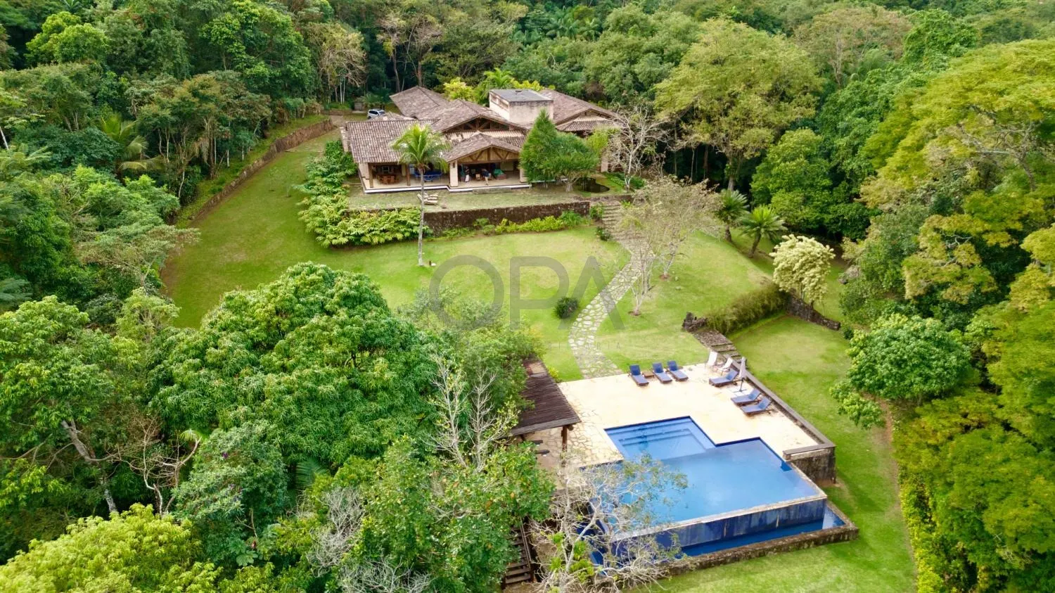 Casa espetacular com 18.000m², vista panorâmica e cachoeira privativa – Cocaia, Ilhabela/SP — foto 1
