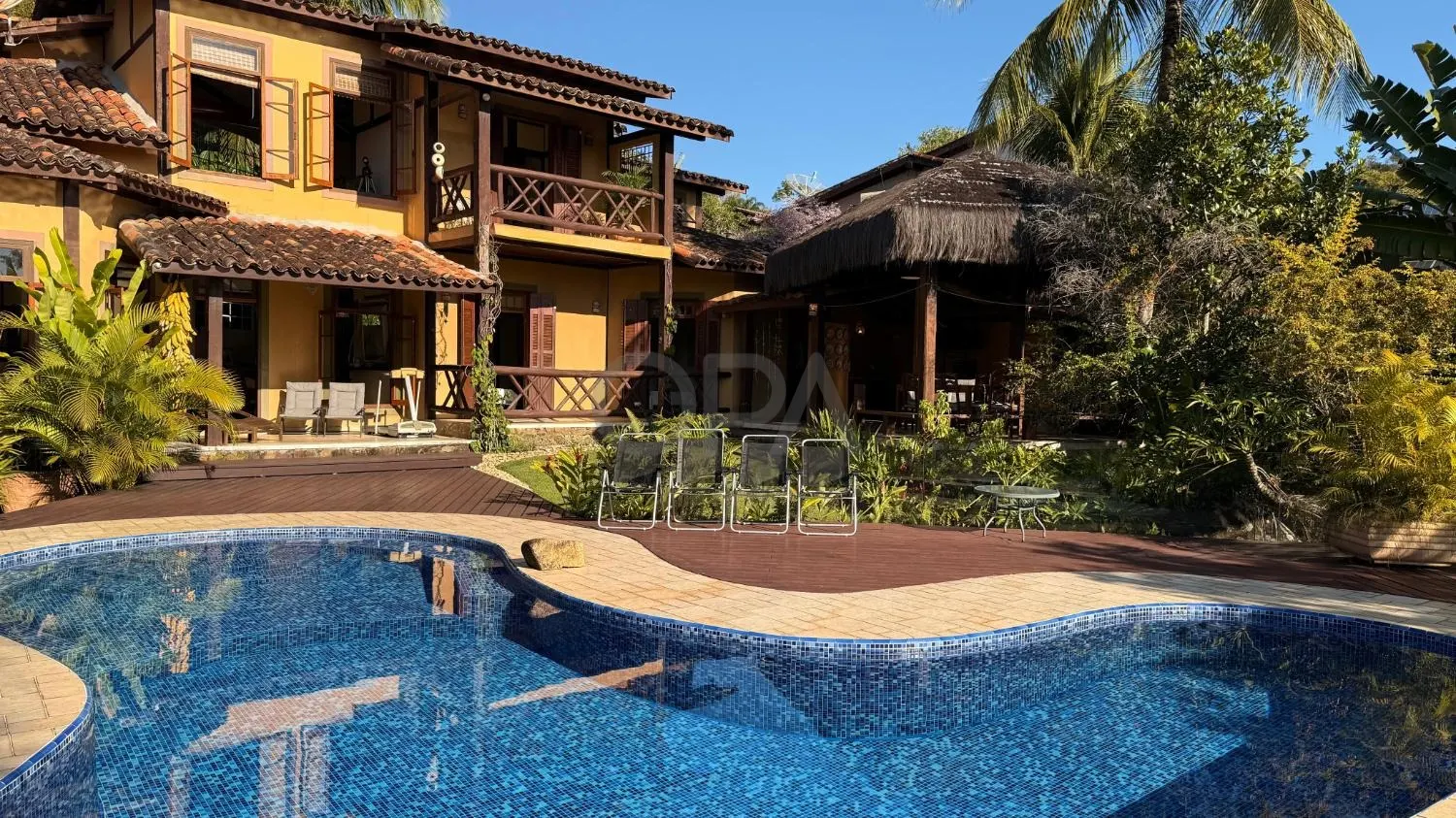 Casa com amplo terreno e lazer completo no Condomínio Ponta da Figueira –  Ilhabela/SP — foto 1