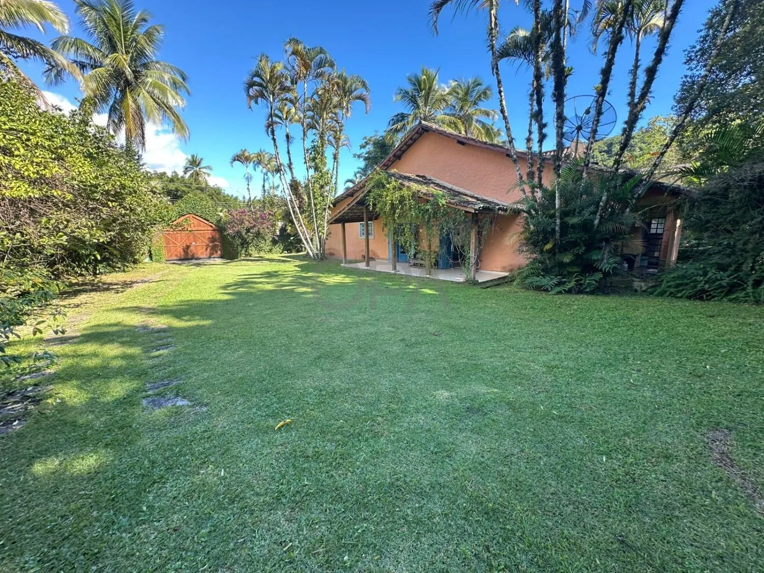 Casa clássica de praia em 3 lotes — foto 2