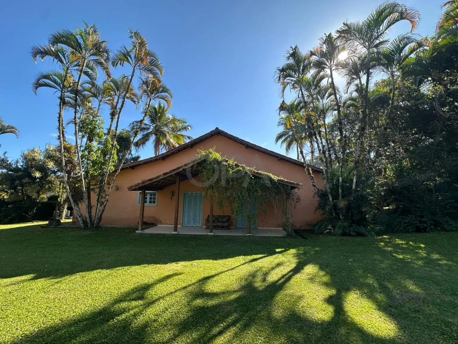 Casa clássica de praia em 3 lotes — foto 1